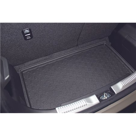 TAPIS DE COFFRE CAOUTCHOUC: BANQUETTE FIXE SUZUKI